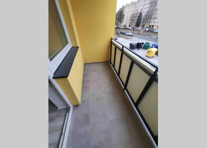 דירה Moderne S Bezplatnym Parkovanim מרטין